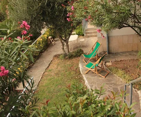 Lägenhet Sea View With Private Garden Camogli